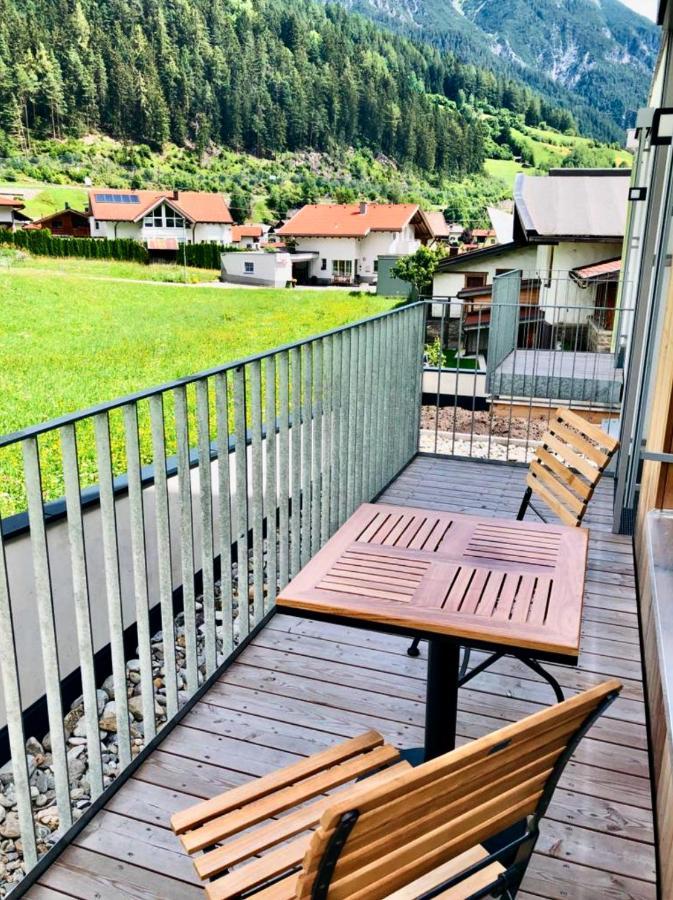Arlberg Mountain Resort Pettneu am Arlberg Bagian luar foto